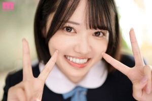 【VR】もう生徒じゃないんだよ？3年間告白され続けた小悪魔な生徒の最後の誘惑…制服の下に隠された未熟なカラダと卒業記念2セックス 八坂凪(mdvr00377)