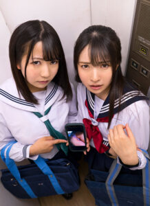 【VR】パンチラ盗撮がバレたボクはヤリマンJ系に私人逮捕されて無限チ●ポ焦らしの刑に処された。(cid)